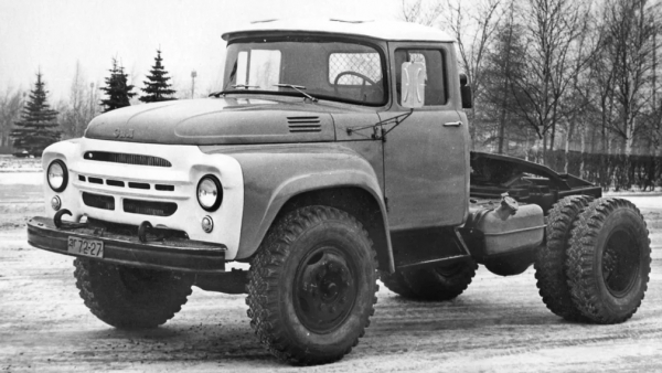ТОП-3 советских автомобилей-трудяг